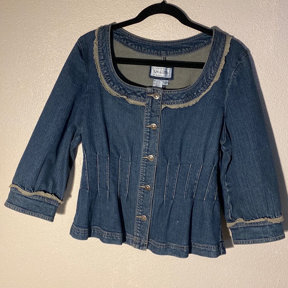 A Denme jacket with seems front and back